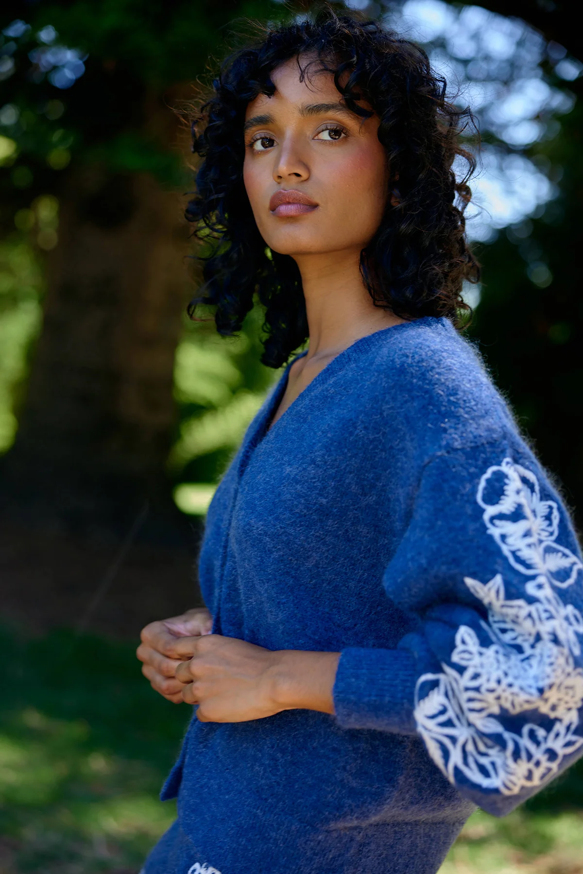 AGNES CARDI ROYAL - Image 3