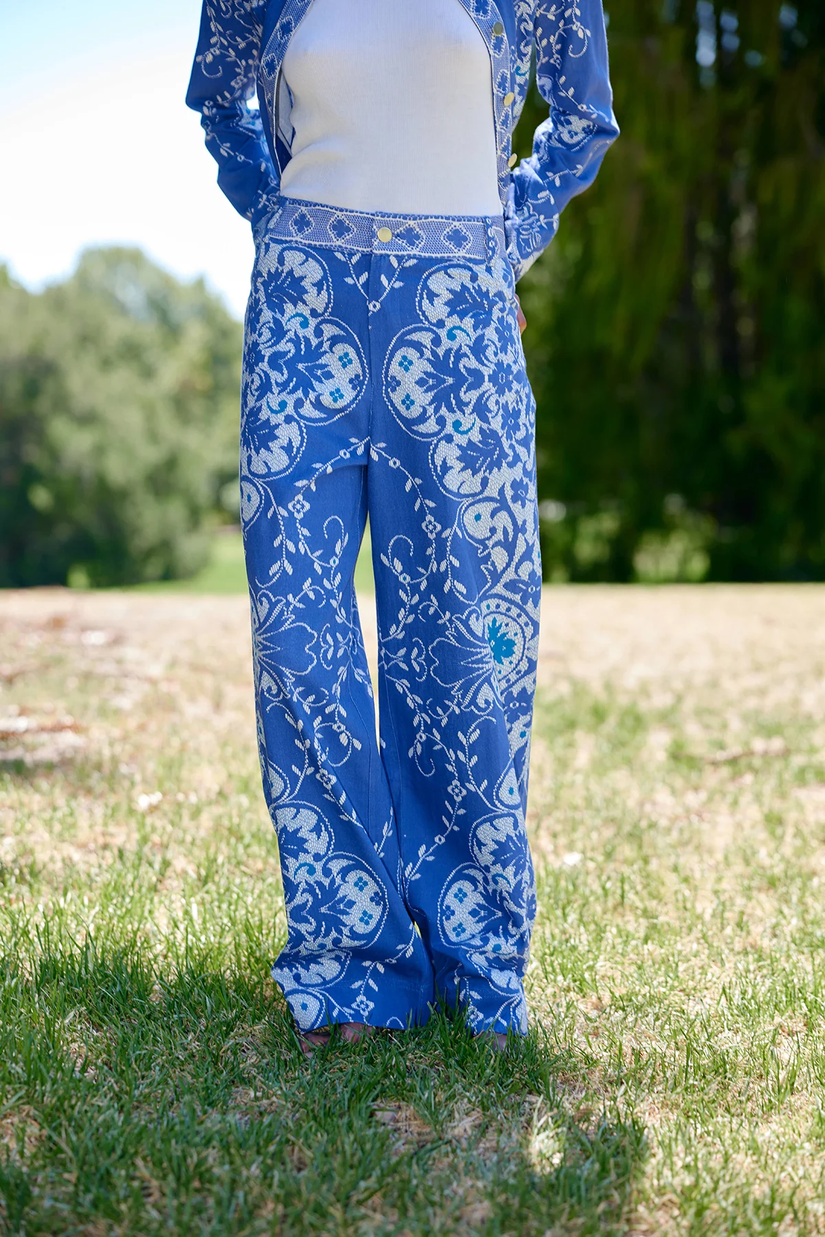 LELA PANT ROYAL ANTIQUE - Image 3
